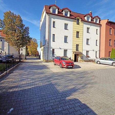 גליביצ'ה Apartament Radiostacja, Parking Free, Klimatyzacja מראה חיצוני תמונה